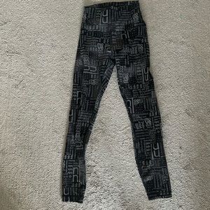 Lululemon leggings